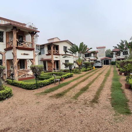 New Hemanjali Resort โบลปูร์ ภายนอก รูปภาพ